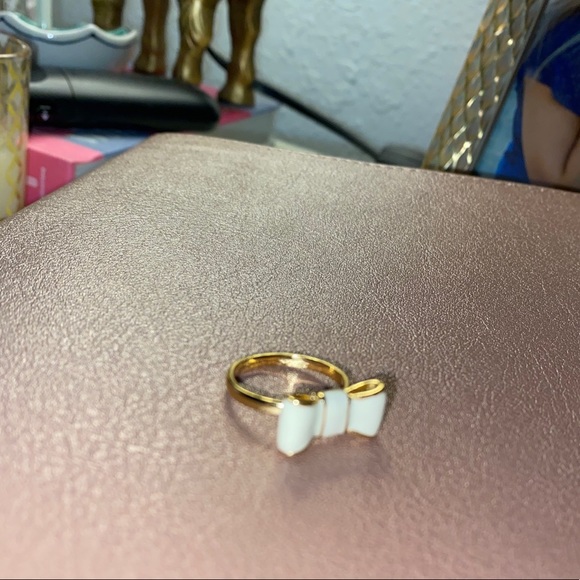Kate Spade Bow ring - Picture 3 of 3